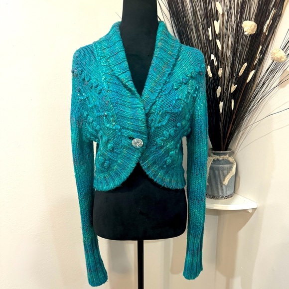 DKNY Jeans sweater in a size large, decorative sequence and a decorative button - Picture 1 of 10